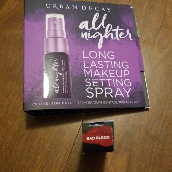 Urban decay bundle - Picture 2 of 2